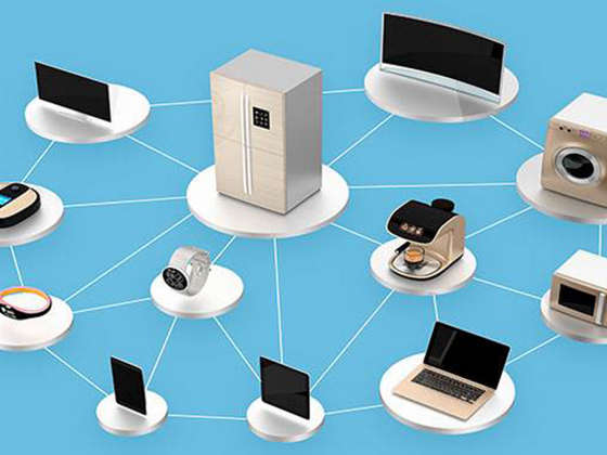 Is your home infested by smart devices? - smarte Geräte, objets connectés, dispositivi intelligenti