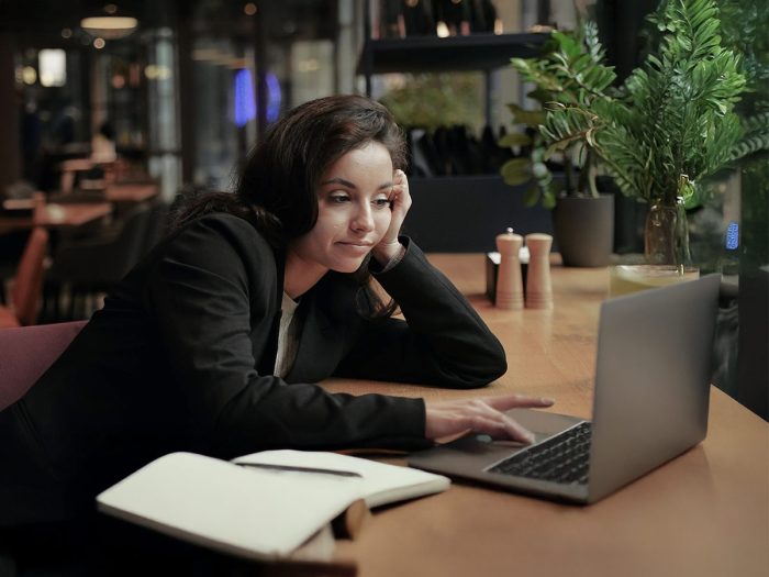 Why is my Internet so slow? Causes and solutions
